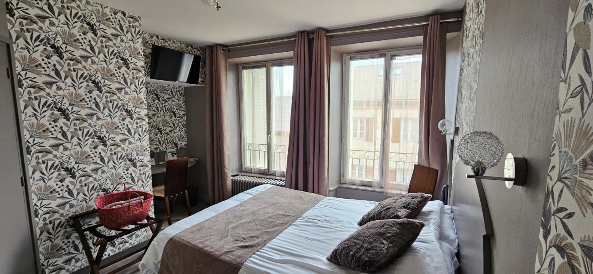 Hotel Logis Restaurant De La Poste Tence