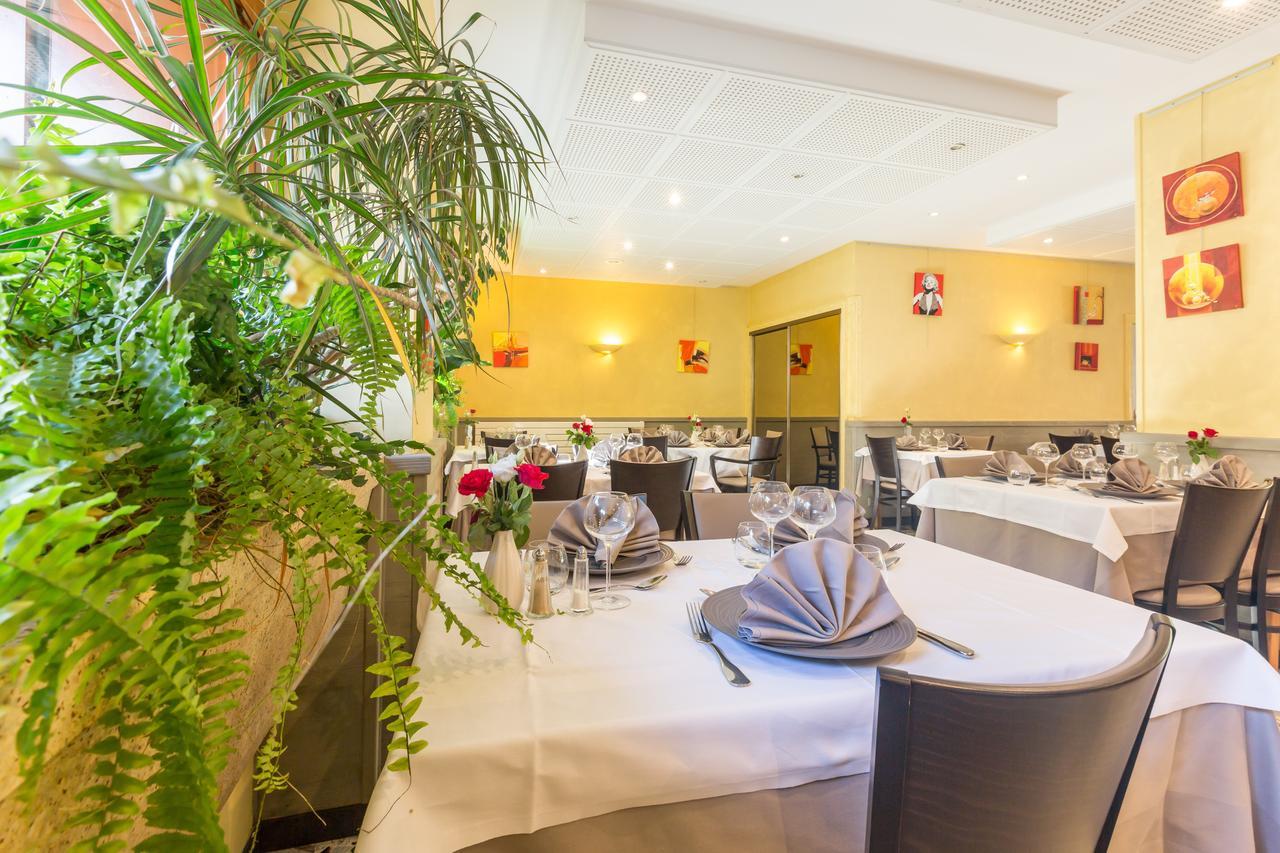 Logis Restaurant De La Poste Hotel Tence