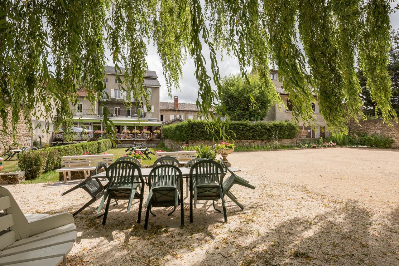 Hotel Logis Restaurant De La Poste 3*